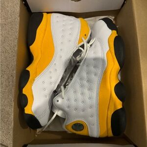 Jordan 13 BARELY WORN